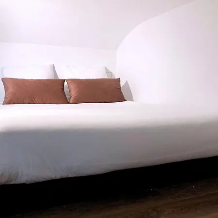 Apartment Peppermint - Moderne & Elegant- By Mon Petit Fare