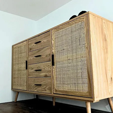 Peppermint - Moderne & Elegant- By Mon Petit Fare Apartment